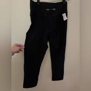 Old Navy Capri Leggings